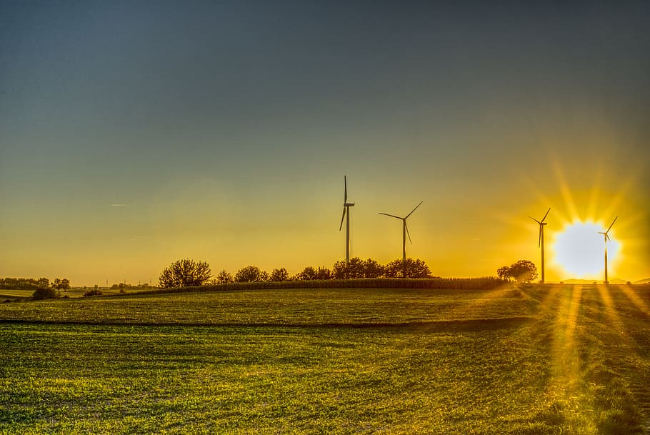 tramonto, umore, crepuscolo, cielo, abendstimmung, sera, nuvole, ultimi bagliori, paesaggio, natura, erba, hdr, ampia gamma dinamica, contrasto, retroilluminazione, stella leggera, stella, girandola, energia eolica, protezione del clima, energia rinnovabile, combustibile e produzione di energia, ambiente, energia alternativa, turbina, turbina eolica, conservazione dell'ambiente, campo, bellezza nella natura, tecnologia, scenics - natura, terra, luce del sole, la tranquillità, sole, nessuno, risorse sostenibili, all'aperto, riflesso lente, Alimentazione elettrica, 5K