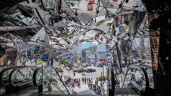 people, using, gray, escalator, city, built structure, architecture, transportation, building exterior, street, mode of transportation, incidental people, group of people, land vehicle, day, city life, real people, motor vehicle, crowd, large group of people, building, lifestyles, road, outdoors, street market, 4K, CC0, public domain, royalty free