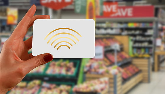 alışveriş yapmak, Satın alma, harita, tarama, taramak için, Çıkış yapmak, parasız, Çip kartı, yonga, satın almak, iş, süpermarket, Market, müzik, el, Tut, Kadın, insan eli, tutma, bir kişi, insan vücudu parçası, iletişim, teknoloji, yaratıcılık, içeriye, kâğıt, kablosuz teknoloji, ön plana odaklanmak, aktivite, akıllı telefon, kapatmak, yetişkin, fotoğrafçılık temaları, gerçek insanlar, çizim - sanat ürünü, parmak, 2K, CC0, kamu malı, telif ücretsiz