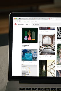 macbook, zobrazení, webová stránka pinterest, laptop, obrazovka, počítač, bokeh, rozmazat, Procházet, zájem, moodboard, inspirace, webová stránka, Internet, technologie, počítačový monitor, redakční, spojení, sdělení, počítače Apple, aplikační software, bezdrátové technologie, globální komunikace, domovská stránka, digitální tablet, jablko macintosh, e-mailem, podnikání, mobility, symbol, Dotyková obrazovka, displej z tekutých krystalů, informační médium, ipad, moderní, počítačová síť, html, ikona počítače, chytrý telefon, 5K, CC0, veřejná doména, bez autorských práv