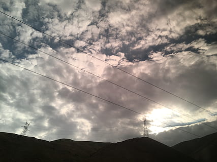 mi sono imbattuto, tehran, nuvola - cielo, cielo, bellezza nella natura, Inquadratura dal basso, cavo, scenics - natura, natura, montagna, silhouette, elettricità, scena tranquilla, la tranquillità, linea elettrica, nessuno, all'aperto, idilliaco, scena non urbana, ambiente, tramonto, Alimentazione elettrica, 4K, CC0, dominio pubblico, privo di copyright