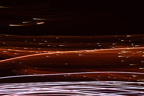 semnal luminos, ușoară, model, neon, ornament, fractal, textură, apă, foc, băutură, cu laser, sport, sportiv, pista de atletism, parc de distractii, parc tematic, flacără, drum, cale, expunere lungă, nici o persoana, iluminat, traseu de lumină, cadru complet, abstract, fundaluri, noapte, mişcare, viteză, în interior, lumină - fenomen natural, roșu, multi colorate, studio shot, pictură ușoară, luminos, natură, mișcare încețoșată, 5K, CC0, domeniu public, fără drepturi de autor
