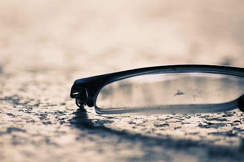 eyeglasses, frames, objects, selective focus, close-up, single object, no people, nature, day, reflection, glasses, glass - material, outdoors, surface level, copy space, still life, fashion, land, shadow, sunlight, sand, eyewear, pollution, 5K, CC0, public domain, royalty free