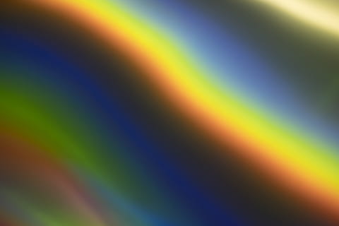 luminosa, sfondo, luce, sfocatura, ombra, olografico, struttura, arcobaleno, colorato, astratto, multicolore, sfondi, rifrazione, spettro, luce - fenomeno naturale, nessuno, fotogramma intero, colore vibrante, sfondi astratti, creatività, modello, defocused, bellezza nella natura, movimento sfocato, illuminato, movimento, tecnologia, psichedelico, 5K, CC0, dominio pubblico, privo di copyright