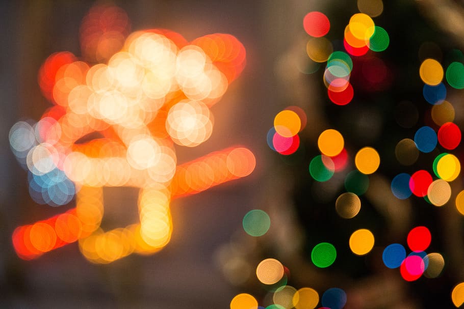 bokeh-valokuvaus, pallo, Espanja, Malaga, valo, väri-, väri, värikäs, valot, pehmennys, ornamentti, fractal, konfetit, paperi, kasvisto, kukka, kasvi, terälehti, yö-, defocused, valaistu, ei ihmisiä, monivärinen, koriste, juhla, ympyrä, kevyt - luonnollinen ilmiö, geometrinen muoto, kuvio, abstrakti, valaistuslaitteet, joulu, jouluvalot, täplikäs, linssiheijastus, liike, loma-, hehkuva, yöelämä, 5K