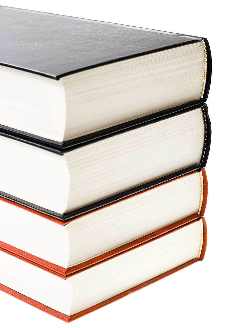 rezervovat, vzdělání, průvodce, znalost, knihovna, gramotnost, literatura, číst, učebnice, pracovní sešit, vydání, bílé pozadí, studio shot, uvnitř, detail, nikdo, stálý život, vystříhnout, zásobník, bílá barva, učení se, vázaná kniha, stránka, odbornost, vysoký úhel pohledu, zaměřit se na popředí, moudrost, 2K