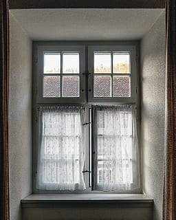 ventana blanca cerrada, ventana, material de vidrio, nadie, transparente, arquitectura, día, adentro, estructura construida, cortina, edificio, cerrado, casa, la seguridad, pared - característica de la construcción, pared, vaso, seguridad, proteccion, marco de la ventana, 4K, CC0, dominio público, libre de derechos