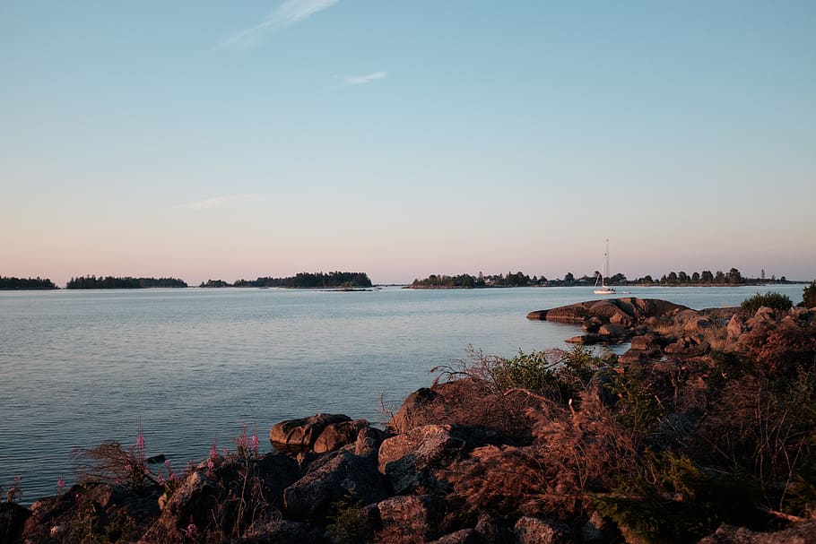 suècia, söderhamn, penya-segats, mar, banyar-se, posta de sol, estiu, tranquil·litat, fred, la vida, escandinavia, vela, cel, aigua, escenics - natura, bellesa a la natura, escena tranquil·la, naturalesa, rock, cap gent, escena no urbana, planta, sòlid, rock - object, idíl·lic, còpia espai, terra, platja, a l'aire lliure, 4K