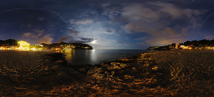 pavé de sable brun, des nuages, foncé, idyllique, lumières, panoramique, réflexion, scénique, ciel, eau, mer, nuage - ciel, terre, plage, nuit, la nature, paysages - nature, beauté dans la nature, le coucher du soleil, illuminé, personne, tranquillité, Destinations de voyage, architecture, ciel dramatique, environnement, littoral, en plein air, horizon au-dessus de l'eau, baie, 8K, CC0, domaine public, libre de droits