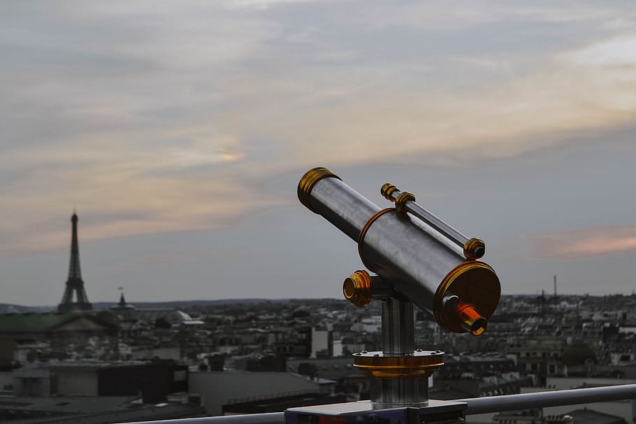 telescopi gris, paris, telescopi, França, transport, avió, avions, vehicle, torre, cel, arcdetriomphe, toureiffel, camps Elisis, visita, edifici, arquitectura, binoculars, observatori, barana, planetari, exterior de l'edifici, estructura construïda, operat amb monedes, ciutat, naturalesa, paisatge urbà, núvol - cel, cap gent, binoculars de monedes, centrar-se en primer pla, posta de sol, a l'aire lliure, astronomia, vigilància, aigua, telescopi de mà, 2K