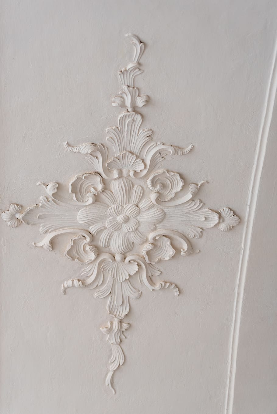 textura, puntes, blanc, patró, modelat, estuc, enganxat, fons, guix, barock, barroc, catifa, decoració de la llar, menjar, pastís, postres, roba de llit, gràfics, art, disseny floral, art i artesania, cap gent, creativitat, a l'interior, funció de construcció de parets, disseny, artesania, primer pla, decoració, Color blanc, talla - producte artesanal, estructura construïda, sostre, representació, material de fusta, entrada, ornamentat, arquitectura, motiu floral, 5K