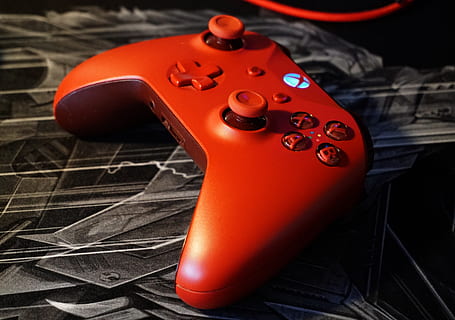 jocuri, xbox, controlor, joystick, joc, Joaca, consolă, distracţie, tehnologie, divertisment, Electronică, jucător, echipament, gamepad, Control, x-box, dispozitiv, Microsoft, calculator, desktop-, PC, jocuri pe calculator, Instrument cu coarde, arta culturii și divertismentului, instrument muzical, a închide, muzică, şir, echipament muzical, chitară, nici o persoana, roșu, în interior, vioară, culoare portocalie, natură moartă, să se concentreze asupra primelor elemente, două obiecte, lemn - material, chitara electrica, zi, Echipament electric, 5K, CC0, domeniu public, fără drepturi de autor