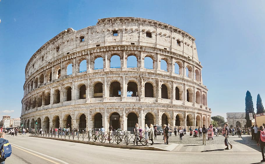 estadi de formigó, urbà, centre de la ciutat, ciutat, edifici, humà, persona, arquitectura, Itàlia, bicicleta, transport, vehicle, monument, Colosseo (mb), Roma, panoràmica, roda, màquina, Coliseu, història, el passat, turisme, destinacions de viatge, grup de persones, gran grup de persones, viatjar, antic, amfiteatre, multitud, arc, antiga ruïna, estructura construïda, cel, persones reals, exterior de l'edifici, turista, cultura i entreteniment artístic, civilització antiga, arqueologia, a l'aire lliure, 4K
