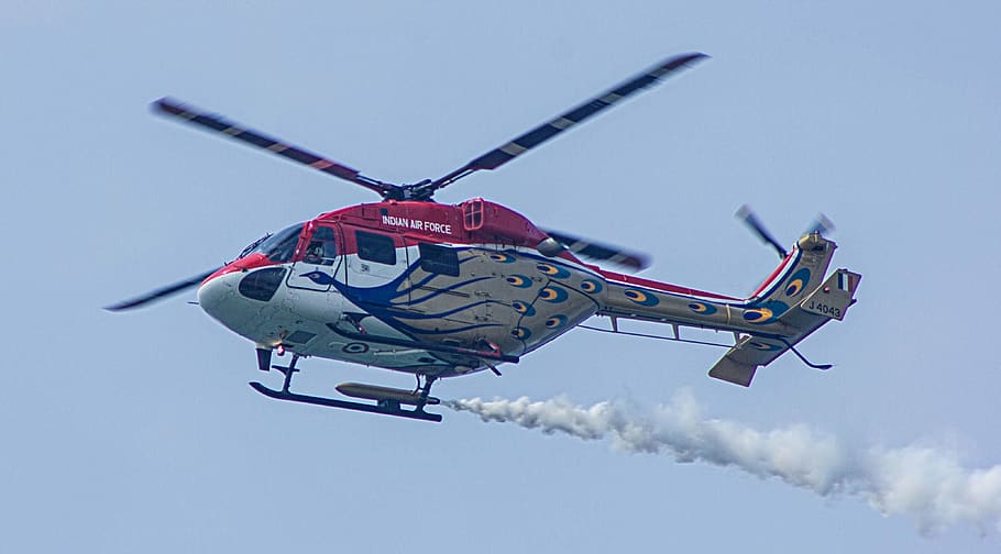 helicòpter, avions, vehicle, transport, Força aèria índia, hal dhruv, equip de visualització sarang, cibi, chakravarthi, cibi chakravarthi, avió, vol, avió de línia, volant, animal, ocell, avió de guerra, jet, míssil, coet, vehicle aeri, manera de transport, cel, a l'aire, en moviment, moviment, naturalesa, militar, hèlix, assolellat, dia, tecnologia, espectacle aeri, cap gent, cel clar, a l'aire lliure, indústria aeroespacial, explosiu, 4K