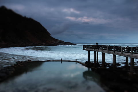 Sonnenuntergang, Gezeiten-Pool, Ozean, Peer, Meer, Wellen, Wasser, Himmel, wolke - himmel, Schönheit in der Natur, Szenen - Natur, Natur, Berg, ruhige Szene, keine Leute, Seebrücke, Ruhe, gebaute Struktur, draußen, Strand, die Architektur, Verbindung, Land, 2K, CC0, gemeinfrei, lizenzfrei