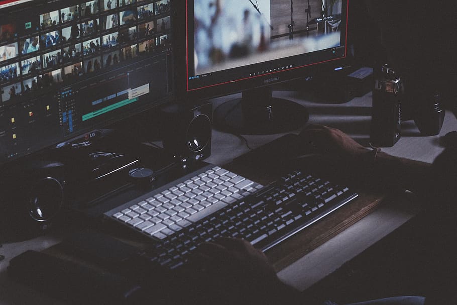 tecnologia, computador, equipamentos de informática, monitor de computador, teclado de computador, teclado, dentro de casa, comunicação, conexão, mobília, mouse de computador, mesa, desktop PC, ninguém, equipamento, tecnologia sem fio, ao controle, Internet, equipamento de audio, 5K