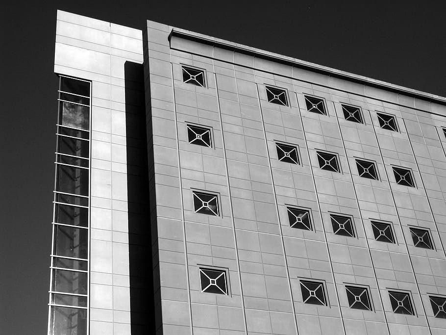 madison, Estats Units, angle, angular, edifici, blanc i negre, Wisconsin, b i w, arquitectura, estructura construïda, exterior de l'edifici, finestra, vista d’angle baix, cap gent, ciutat, vidre - material, modern, en fila, reflexió, a l'aire lliure, oficina, repetició, dia, patró, exterior d’edifici d’oficines, naturalesa, costat a costat, 2K