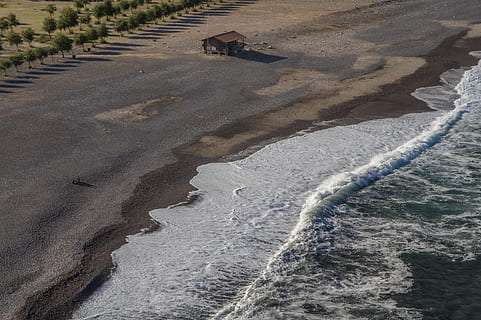 corso, Puerto, playa, olas, Mediterráneo, vista de alto ángulo, agua, naturaleza, día, luz del sol, nadie, tierra, al aire libre, mar, belleza en la naturaleza, deporte acuático, movimiento, deporte, ola, sombra, transporte, paisajes - naturaleza, agua que fluye, 5K, CC0, dominio público, libre de derechos