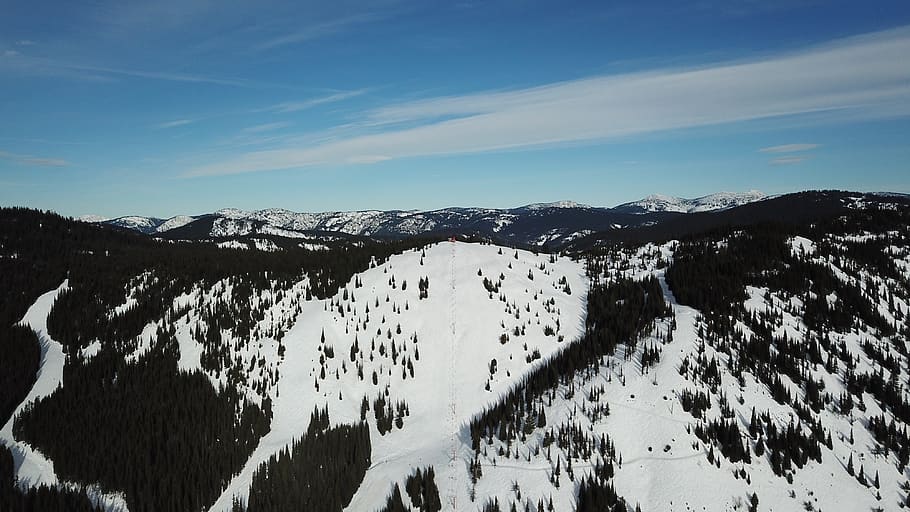 sne bjerg, højde, skyer, kold, dagslys, pift, frost, Frosset, høj, is, landskab, bjergtop, bjerge, natur, naturskøn, himmel, sne, snedækket, træer, vejr, vidvinkel fotografering, vinter, vinterlandskab, skov, scenics - natur, kold temperatur, skønhed i naturen, bjerg, rolig scene, ro, ikke-urbane scene, sky - himmel, miljø, dag, snedækket bjerg, bjergkæde, ingen mennesker, idyllisk, 4K