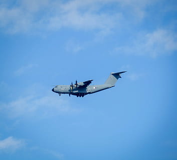 grå luftfartøj, fly, transportmidler, køretøj, fugl, dyr, flyvende, krigsfly, bombefly, flyvningen, Jet, militær, royal air force, luftfart, Horsforth, yorkshire, raf, Leeds, ingeniørarbejde, luftfartøj, himmel, transportform, blå, sky - himmel, lav vinkel visning, på farten, ingen mennesker, dag, Midt i luften, bevægelse, natur, kampfly, rejse, hær, luftvåben, udendørs, luftfartsindustrien, 2K, CC0, offentligt domæne, royaltyfrie