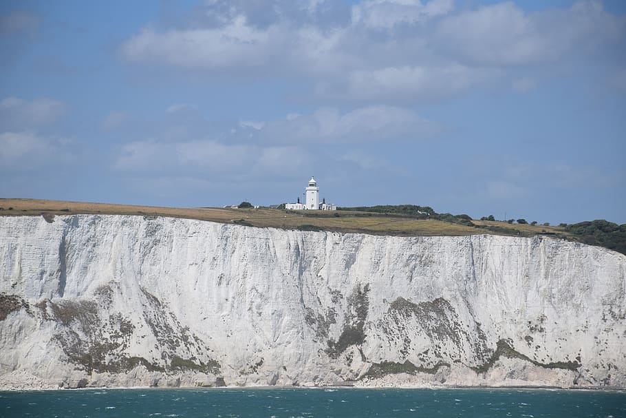 dover, far, blanc, roques, Gran Bretanya, Anglaterra, ferri, platja, naturalesa, cel, aigua, mar, arquitectura, torre, estructura construïda, núvol - cel, orientació, exterior de l'edifici, davant del mar, edifici, dia, escenics - natura, cap gent, penya-segat, rock, terra, a l'aire lliure, 5K