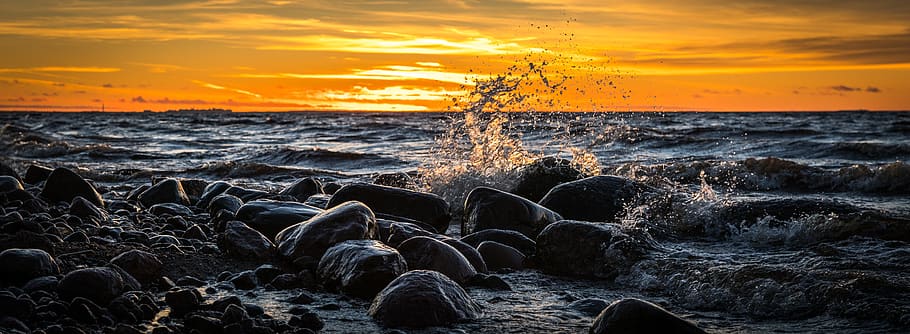 onades, esquitxades, pedres, platja, posta de sol, núvols, alba, tarda, paisatge, exposició llarga, oceà, panoràmica, roques, mar, paisatge marí, vora del mar, Riba, cel, splash, sol, marea, lapse de temps, aigua, moviment, bellesa a la natura, escenics - natura, onada, horitzó sobre l’aigua, horitzó, naturalesa, rock, sòlid, núvol - cel, color taronja, terra, rock - object, cap gent, trencament, a l'aire lliure, poder a la natura, Pol · lució, 5K