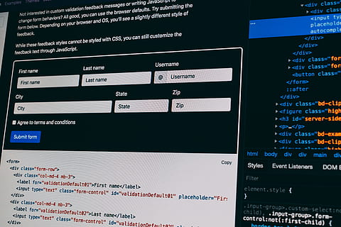 situs web, html, bentuk, gelap, hitam, pengembang, pemrograman, bootstrap, komunikasi, tidak ada orang, teks, teknologi, aksara barat, bingkai penuh, latar belakang, informasi, bisnis, dalam ruangan, komputer, warna hitam, jumlah, merapatkan, keuangan, multi-warna, layar, layar perangkat, tanda informasi, perangkat komputer, bahasa komputer, 5K, CC0, domain publik, bebas royalti