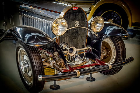 auto, vecchio, vecchi tempi, classico, Vintage ▾, bugatti, veicolo, settore automobilistico, retrò, antico, mezzi di trasporto, Autoworld, Bruxelles, Belgio, modo di trasporto, veicolo terrestre, in stile retrò, macchina vintage, motociclo, faro, veicolo a motore, stazionario, nessuno, avvicinamento, giorno, metallo, nostalgia, all'aperto, il passato, ruota, cromo, lusso, 5K, CC0, dominio pubblico, privo di copyright