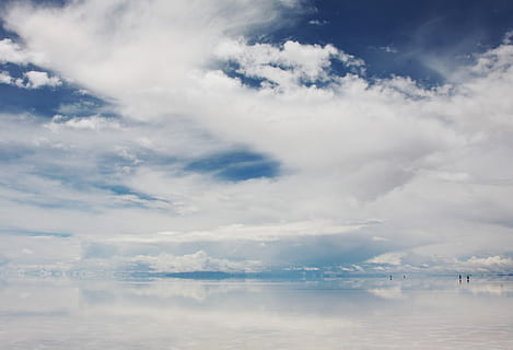 cel, núvols, aigua, reflexió, núvol - cel, tranquil·litat, bellesa a la natura, escena tranquil·la, escenics - natura, dia, naturalesa, cap gent, davant del mar, mar, idíl·lic, escena no urbana, a l'aire lliure, Color blanc, 4K, CC0, domini públic, lliure de regalies