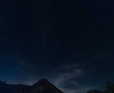 Austràlia, newnes, estrella - espai, nit, cel, espai, astronomia, bellesa a la natura, escenics - natura, tranquil·litat, estrella, vista d’angle baix, camp estel·lar, cap gent, naturalesa, escena tranquil·la, galàxia, idíl·lic, infinit, a l'aire lliure, muntanya, constel · lació, Via Làctea, espai i astronomia, 4K, CC0, domini públic, lliure de regalies