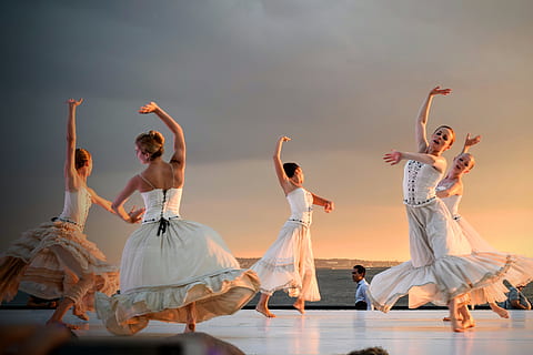5 women, white, dress dancing, gray, sky, sunset, active, activity, dance, dancers, dancing, girls, moving, people, presentation, sunrise, women, human arm, celebration, group of people, arms raised, limb, real people, togetherness, adult, full length, newlywed, wedding, lifestyles, event, men, leisure activity, bride, human limb, couple - relationship, positive emotion, 4K, CC0, public domain, royalty free