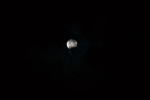 úplněk, měsíc, zatmění, zatmění Měsíce, krvavý měsíc, lua cheia, Brazílie, brasil, prostor, noc, astronomie, nebe, krása v přírodě, scenics - příroda, kopie prostor, klidné scény, nikdo, Příroda, klid, temný, idylický, nízký úhel pohledu, majestátní, venku, planetární měsíc, hvězda - prostor, astrologie, měsíční svit, prostor a astronomie, obíhající, 4K, CC0, veřejná doména, bez autorských práv