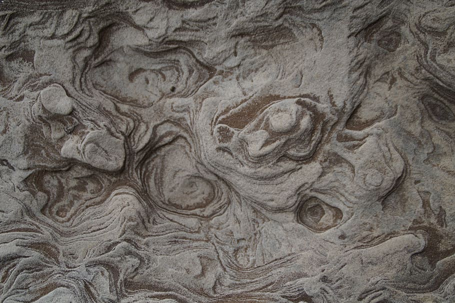 struktura, textura, Pozadí, Skála, vzor, vír, abstraktní, vymýt, obilí, zvětralý, povrch, materiál, kámen, celý rám, nikdo, detail, umění a řemesla, řemeslo, texturou, design, uvnitř, nástěnný prvek, tvořivost, architektura, řezbářství - řemeslný výrobek, zastoupení, den, vyšperkovaný, zeď, Dějiny, lidské zastoupení, květinový vzor, nástěnná malba, basreliéf, řezba, 5K