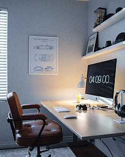 zilver imac, stoel, tafel, binnenshuis, afwezigheid, geen mensen, meubilair, tekst, bedrijf, leeg, interieur, verlicht, verlichtingsapparatuur, communicatie, huiskamer, westers schrift, restaurant, technologie, cafe, computer, menu, 4K, CC0, publiek domein, royaltyvrij