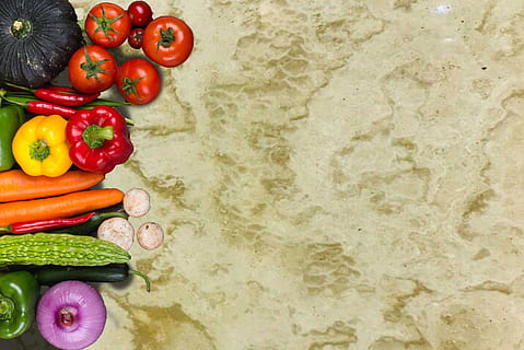 batu, Top table, dapur, sayur-mayur, makanan, makanan dan minuman, makan sehat, kesegaran, kesejahteraan, buah, lada, paprika, tomat, pilihan, variasi, tepat di atas, merah, tampilan sudut tinggi, tidak ada orang, masih hidup, menyalin ruang, makanan mentah, paprika merah, 5K, CC0, domain publik, bebas royalti