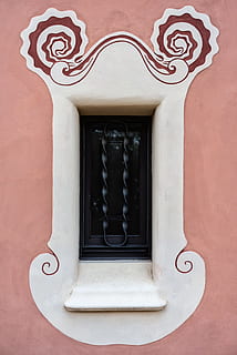 schwarzes Metallfenster, Gebäude, Fenster, Wand, aufwendig, Verschluss, Bar, Außen, Straße, Design, die Architektur, traditionelles Design, Hausfenster, Rosa, Spanien, Dali, Dekoration, Kulturen, Wandbau - Funktion, alt, altmodisch, Holz - Material, keine Leute, Retro-Stil, Antiquität, klassisch, Dekor, 4K, CC0, gemeinfrei, lizenzfrei