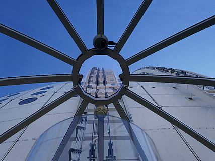 dome, bold, attraktion, Skyview, jernbane, stjerne, struktur, metal, Stockholm, sverige, yk, himmel, arkitektur, lav vinkel visning, bygget struktur, dag, ingen mennesker, natur, skyfri himmel, bygning udvendig, rejse, udendørs, mønster, sollys, rejsemål, tæt på, blå, form, glas - materiale, transportmidler, direkte under, 4K, CC0, offentligt domæne, royaltyfrie