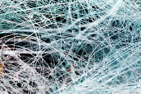 textura, pojem, pozadí, celý rám, nikdo, abstraktní, vzor, zlomený, abstraktní pozadí, auto, zničení, poškozen, prasklý, detail, technologie, texturou, moderní, zlomenina, rozbité sklo, Věda, sklo - materiál, motorové vozidlo, chaos, efekt, lámání, 5K, CC0, veřejná doména, bez autorských práv