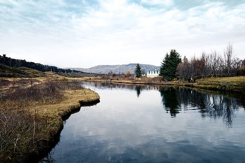 krajobraz, woda, Natura, na dworze, zbiornik, rzeka, wylądować, sceneria, jodła, drzewo, abies, roślina, velingvellir, na zewnątrz, Islandia, jesień, brzeg, jezioro, pustynia, staw, niebo, odbicie, spokój, piękno natury, spokojna scena, scenics - natura, chmura - niebo, scena pozamiejska, nabrzeże, żadnych ludzi, dzień, idylliczny, zdalny, jezioro refleksyjne, 5K, CC0, domena publiczna, darmowe zdjęcia
