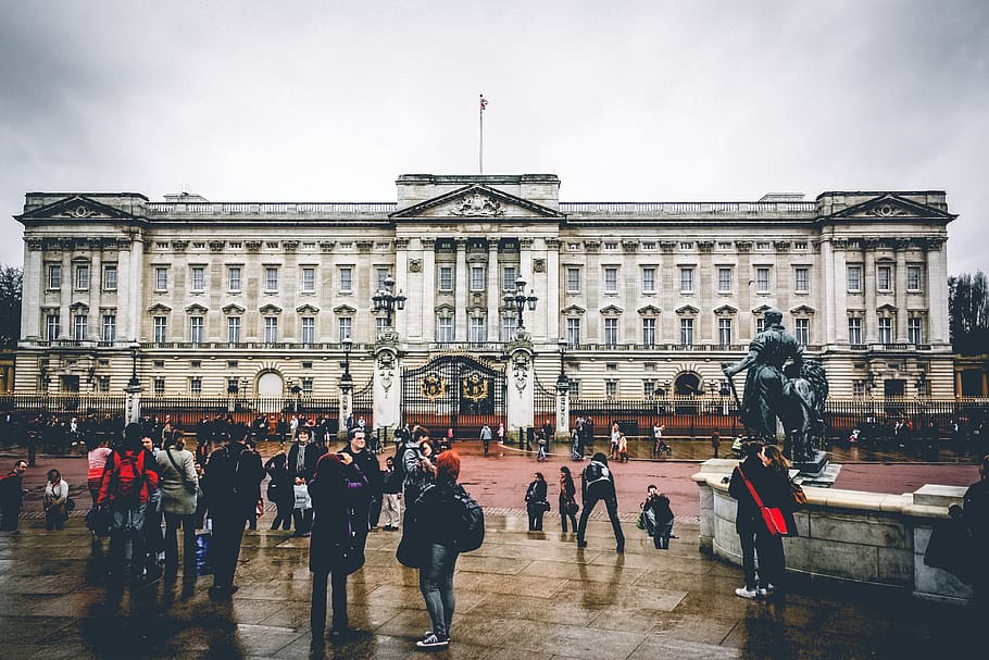 westminster palace, uk, arquitectura, fons, edifici, multitud, la llum del dia, disseny, exterior, referència, paisatge, llocs d'interès de Londres, monument, paviment, gent, carretera, escena, vista, visites turístiques, cel, estàtua, carrer, turisme, turistes, urbà, grup de persones, exterior de l'edifici, persones reals, estructura construïda, gran grup de persones, ciutat, homes, destinacions de viatge, viatjar, dones, naturalesa, adult, dia, govern, a l'aire lliure, columna arquitectònica, 4K