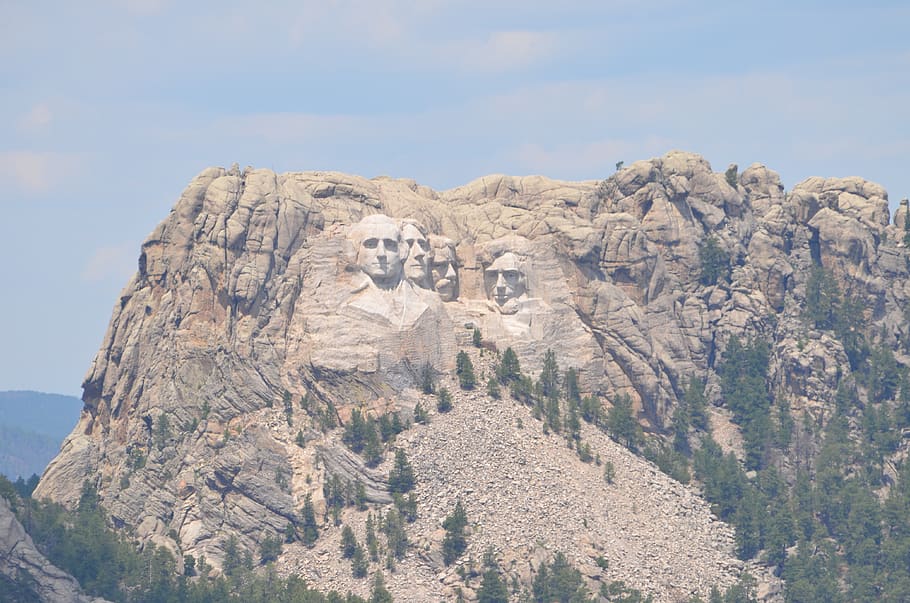 llunyà, mount, rushmore, muntanya, rock, cel, naturalesa, medi ambient, dia, bellesa a la natura, sòlid, viatjar, cap gent, terra, paisatge, destinacions de viatge, rock - object, formació, Serra, cim de muntanya, a l'aire lliure, escenics - natura, escena no urbana, 4K