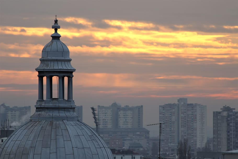 aften, solnedgang, skyer, panorama, zagreb, himmel, horisont, udendørs, bygget struktur, arkitektur, bygning udvendig, sky - himmel, dome, by, bygning, rejsemål, natur, orange farve, ingen mennesker, rejse, bybilledet, tårn, turisme, kontorbygning udvendig, skyskraber, Spir, regering, 5K