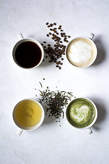assortit, calenta, begudes, te, matcha, foto, cafè, flatlay, menjar i beguda, refresc, beure, a l'interior, directament a sobre, taula, tassa, natura morta, frescor, menjar, vista d’angle alt, tassa de cafè, cafè - beguda, cap gent, beguda calenta, bol, tir de l'estudi, vaixella, tassa de te, 4K, CC0, domini públic, lliure de regalies