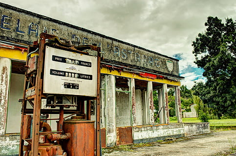 gas station, service station, pump, rust, abandoned, old, text, architecture, built structure, communication, cloud - sky, western script, building exterior, sky, day, no people, nature, sign, information, script, capital letter, non-western script, entrance, outdoors, deterioration, ruined, 4K, CC0, public domain, royalty free