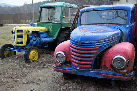auto, vechi, Oldtimer, vehicul, nostalgie, istoricește, ruginit, încărcătură, camion, retro, tractor, invalid, epavă a, mijloc de transport, vehiculul terestru, transport, zi, abandonat, nici o persoana, vehicul cu motor, învechit, deteriorat, teren, dărâma, camp, mașină, metal, deteriorare, declin, staționar, în aer liber, Junkyard, 5K, CC0, domeniu public, fără drepturi de autor