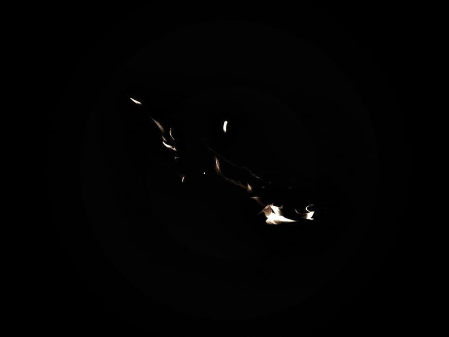semnal luminos, ușoară, iluminat, foc, flacără, plantă, copac, turlă, clopotniţă, clădire, turn, arhitectură, natură, tunel, siluetă, etapă, astronomie, în aer liber, noapte, spaţiu, ardere, întuneric, temperatura - temperatură, foc - fenomen natural, în interior, spațiu copie, nici o persoana, luminos, echipamente de iluminat, a închide, studio shot, Fundal negru, camera de zi, lumină - fenomen natural, vedere în unghi mare, lampă electrică, 4K