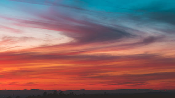 arancia, grigio, nuvole, d'oro, ora, astratto, struttura, cielo, tramonto, rosso, nube, silhouette, all'aperto, montagna, albero, Alba, Cloudscape, colore, sfondo, colorato, via Lattea, lunare, sole, natura, crepuscolo, nuvola - cielo, Paesaggi, colore arancione, paesaggio, alba - alba, sfondi, bellezza nella natura, giallo, luce del sole, estate, multicolore, blu, mattina, tempo metereologico, luce - fenomeno naturale, colore vibrante, cielo drammatico, stagione, colori, immagine a colori, luminosa, orizzonte, scena tranquilla, nessuno, raggio di sole, 5K, CC0, dominio pubblico, privo di copyright