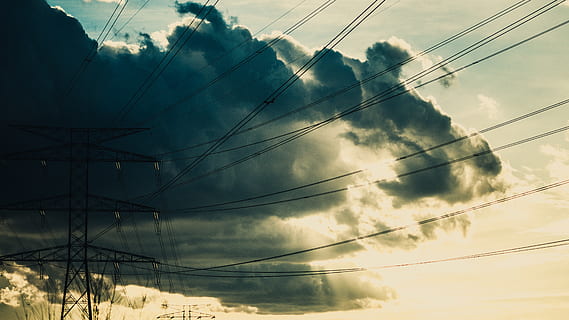 cielo, nubes, nube, cable, electricidad, Línea eléctrica, fuente de alimentación, conexión, tecnología, nube - cielo, generación de combustible y energía, naturaleza, pilón de electricidad, vista de ángulo bajo, nadie, complejidad, silueta, al aire libre, poder, arquitectura, puesta de sol, linea telefonica, 4K, CC0, dominio público, libre de derechos