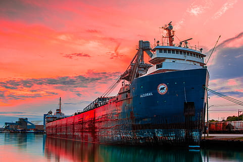 Canadá, goderich, navio, agua, por do sol, sal, meu, barco, embarcação náutica, transporte, modo de transporte, céu, nuvem - céu, mar, o negócio, indústria, navio porta-contentores, transporte de carga, Remessa, navio industrial, natureza, arquitetura, cor laranja, ancorado, ninguém, ao ar livre, 5K, CC0, domínio público, royalty free