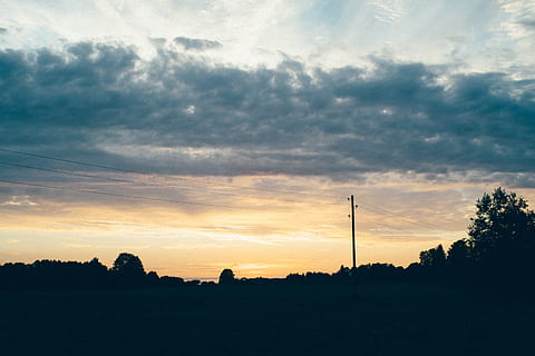 polius, elektros laidai, saulėlydis, gražus, mėlyna, debesis, debesys, „cloudscape“, Debesuota, spalva, dramatiškas, susiliejimas, elektros, elektros energijos, energijos, aplinką, aplinkosaugos, horizonto, horizontaliai, pramonės, industrija, kraštovaizdį, šviesa, linija, linijos, natūralus, pobūdį, oranžinė, lauke, polių, galia, Nuotolinis, prisotintas, scenos, nustatymas, siluetas, apibūdino, dangus, vienatvė, erdvė, saulė, saulės šviesa, saulėtas, saulėtekis, bokštai, ramus, perdavimo, Twilight, energingas, dykumoje, viela, laidai, geltona, debesis - dangus, medis, augalų, grožis gamtoje, ramybė, ramioje scenoje, vaizdai - gamta, nėra žmonių, ne miesto scenoje, technologijos, dramatiškas dangus, idiliškas, 4K, CC0, Viešasis domenas, nemokamai